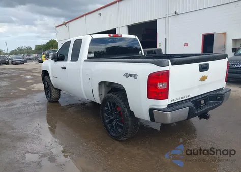 2013 Chevrolet Silverado 1500 Work Truck z USA, uszkodzony, nr VIN 1GCRKPEA4DZ280504